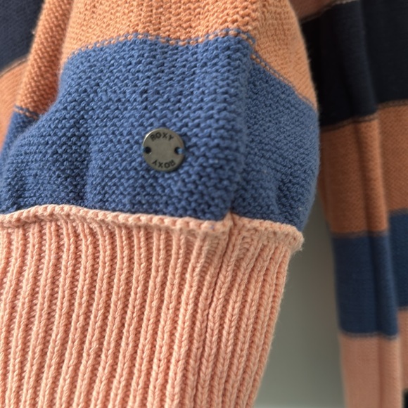 Roxy crewneck sweater M NWT - Picture 5 of 5